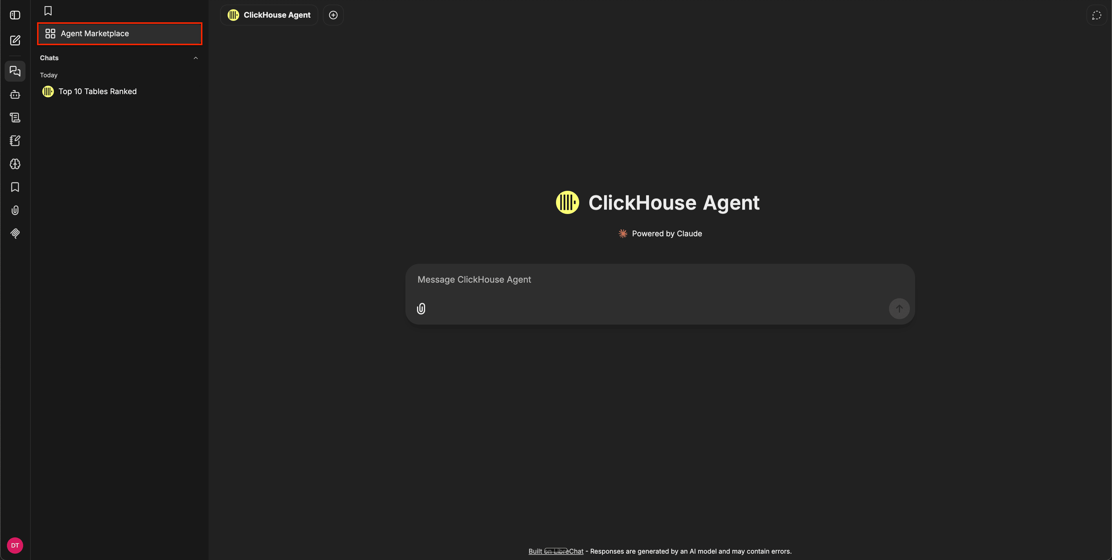 Interface de chat com a opção Marketplace de agentes destacada na barra lateral esquerda
